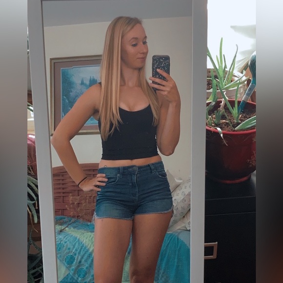 Meet your Posher, Victoria - Picture 1 of 1